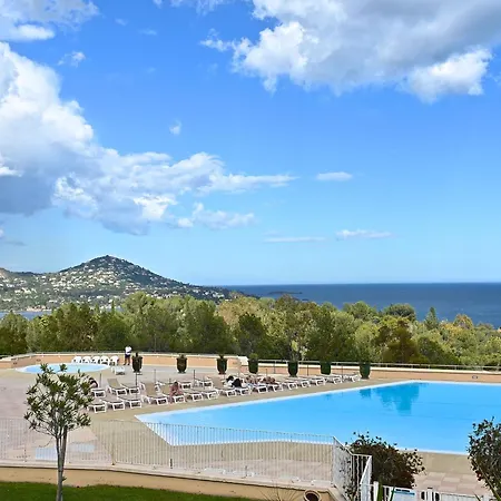 L'esquinade - Fh206 By Interhome * Saint-Raphaël