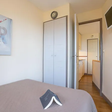 L'esquinade - Fh206 By Interhome *