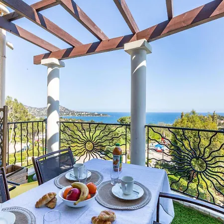 L'esquinade - Fh206 By Interhome Saint-Raphaël