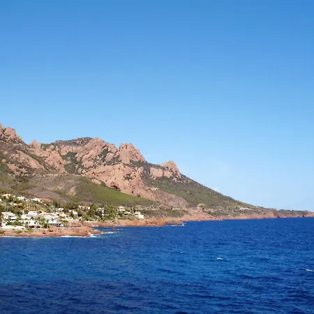 L'esquinade - Fh206 By Interhome *