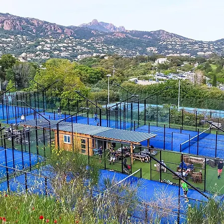 L'esquinade - Fh206 By Interhome Saint-Raphaël